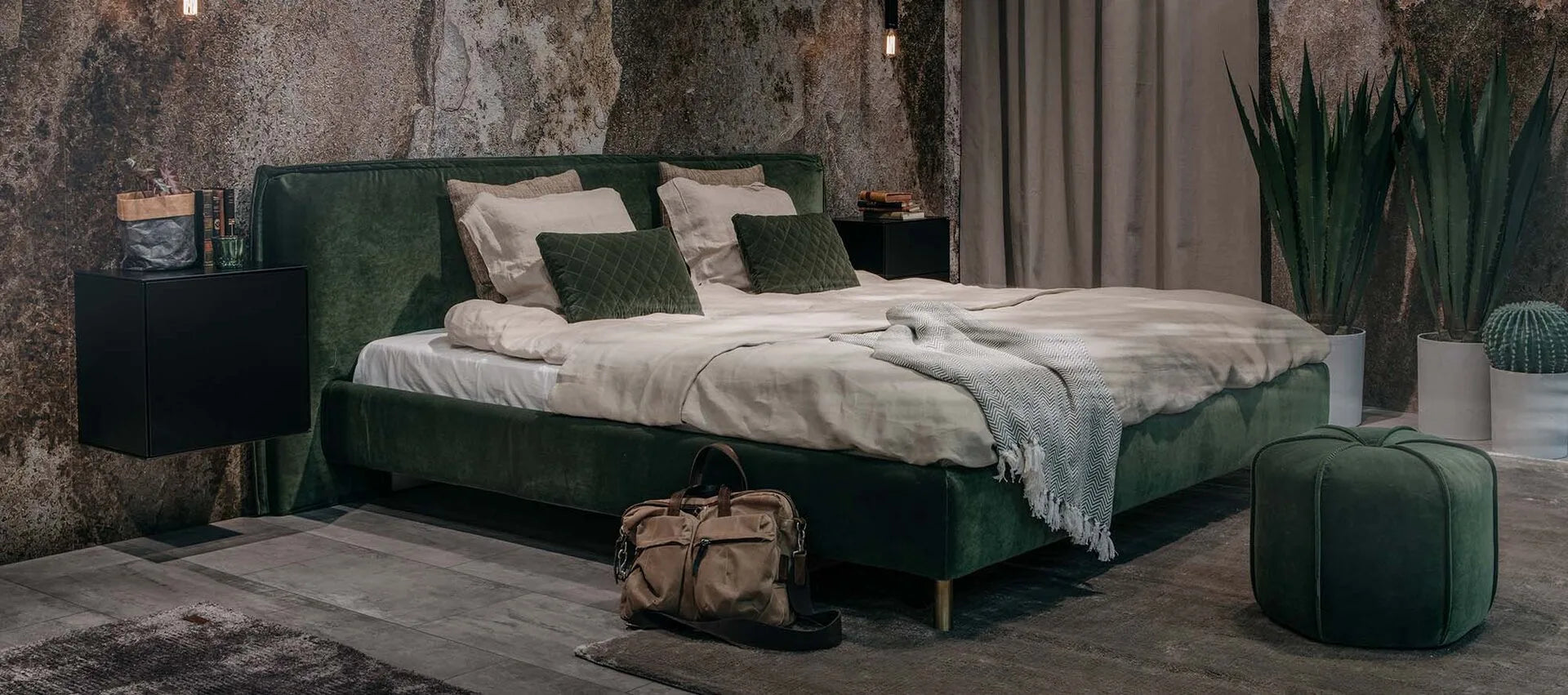 Polsterbett mit Husse bei Wohneinmal Living