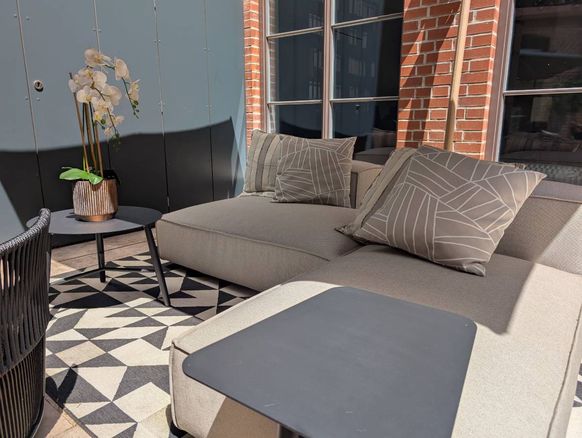 Designwerk Puzzle Outdoor Abverkauf Showroom – Outdoor-Variante