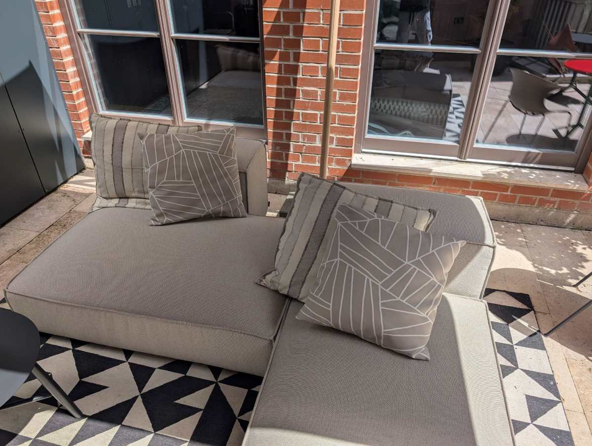 Designwerk Puzzle Outdoor Abverkauf Showroom – Outdoor-Variante