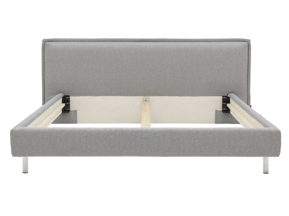 Landhausstil Bett mit Husse Norfolk von Furninova