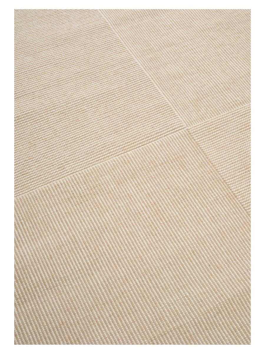 Linie Design Kent Teppich in Weiß