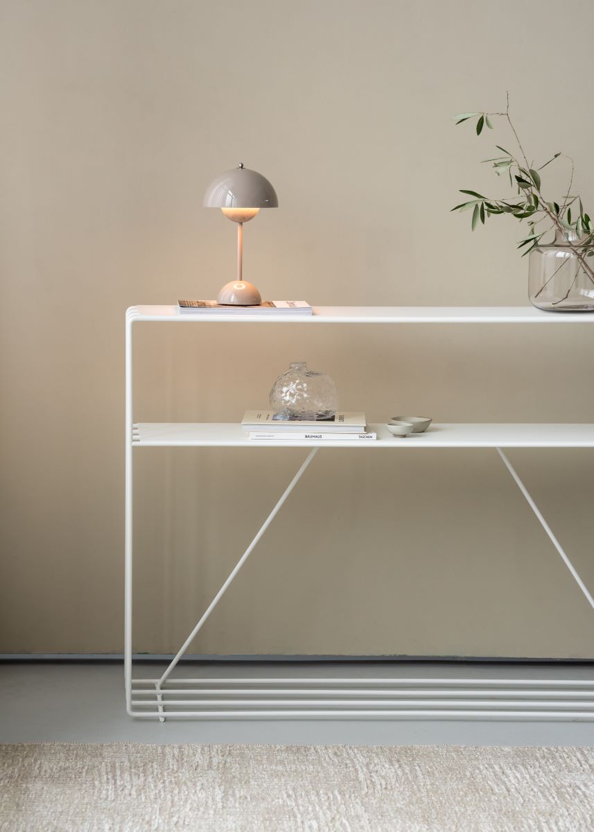 Metallbude Konsole Ria