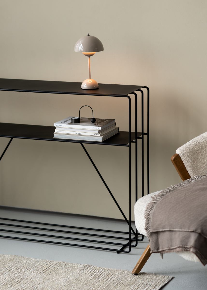 Metallbude Konsole Ria