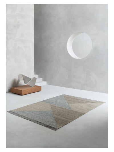 Linie Design Skuld Teppich