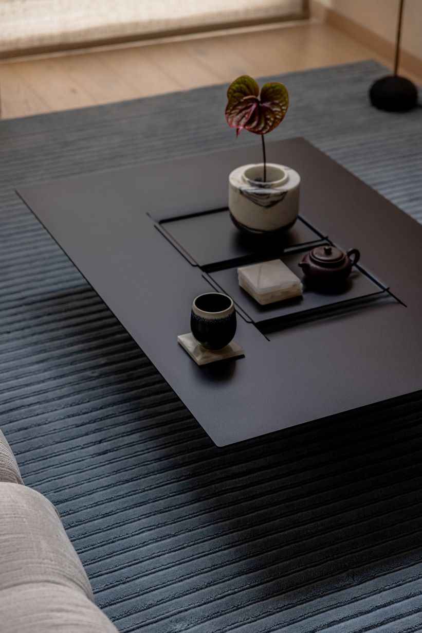 Metallbude Couchtisch Cut